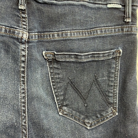 MOTHER High Waisted Looker Ankle Fray Last Call Wash Size 28 - Picture 4 of 9